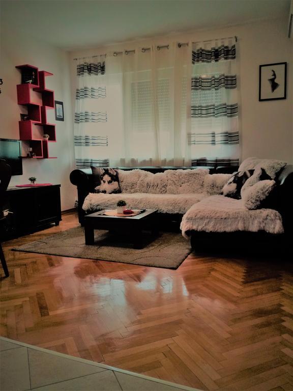 Apartment Tea Цетинє Екстер'єр фото