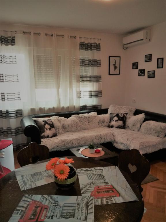 Apartment Tea Цетинє Екстер'єр фото