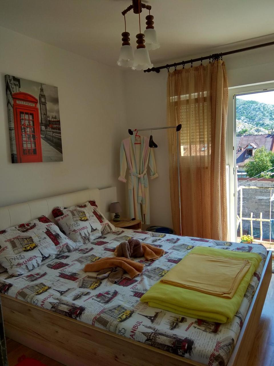 Apartment Tea Цетинє Екстер'єр фото